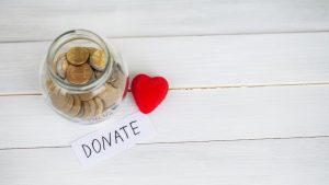 Lottery winners giving to charity 